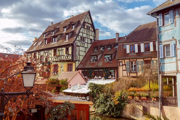 Colmar. Oude vakwerkhuizen. — Stockfoto