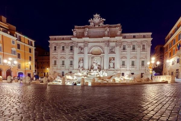 Řím. Fontána di Trevi. — Stock fotografie