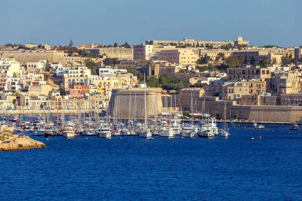 Valletta. Středomořského přístavu. — Stock fotografie
