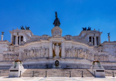 Roma. Sunak vatanın.