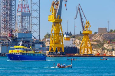 Valletta. Eski liman ve liman.