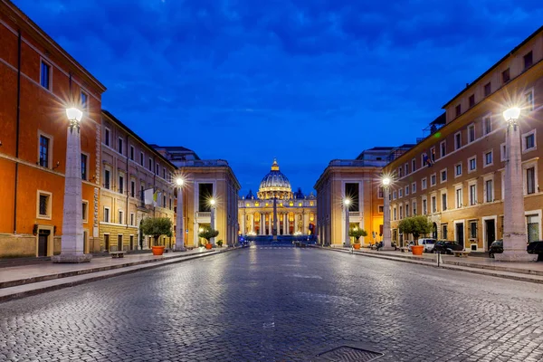 Rome. Saint Peters Cathedral. — Stock Photo, Image
