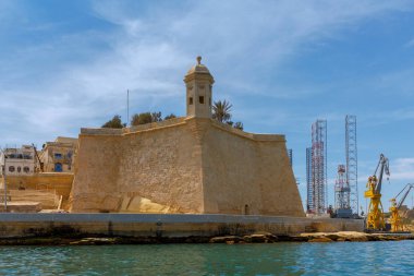 Valletta. Eski liman ve liman.