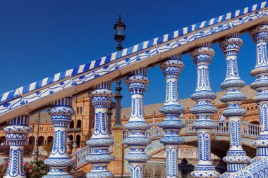 Seville. İspanyolca kare ya da Plaza de Espana.
