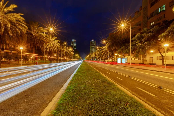 Barcelona. Avenue to the port Olympique at night. — Stock Photo, Image