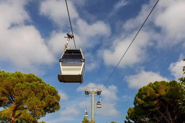 Barcelona. Cable car. — Stock Photo, Image