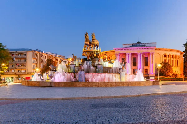 Kutaisi. Colchis çeşme.