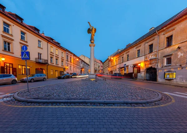 Vilnius. Det centrale torv i Uzupis . - Stock-foto