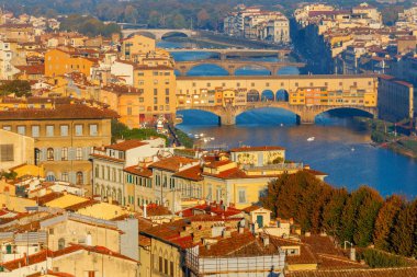 Floransa. Ponte Vecchio.