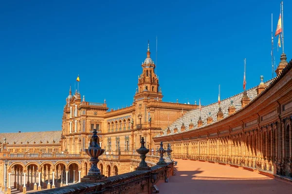 Seville. Španělské náměstí nebo Plaza de Espana. — Stock fotografie