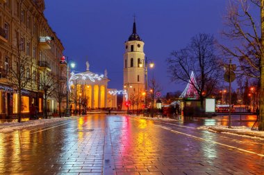 Vilnius. Noel ağacı.