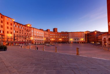 Siena. Şehir merkezi kare piazza del Campo.