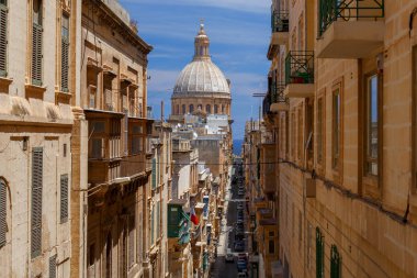 Valletta. Eski ortaçağ sokağı.