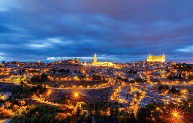 Toledo. Şehrin havadan görünümü.
