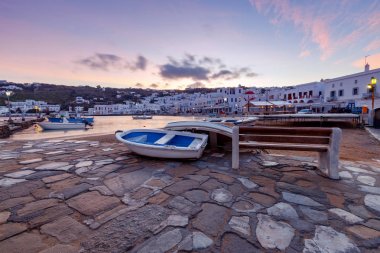 Mykonos. Şehir setin şafak.