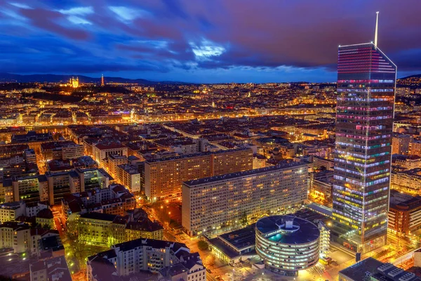 Lyon. Vista aérea de la ciudad por la noche . —  Fotos de Stock
