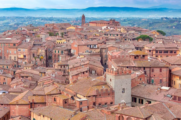 Siena. Luftaufnahme der Stadt. — Stockfoto