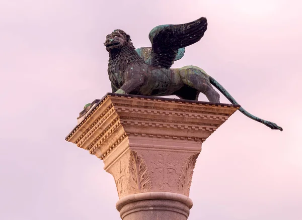 Veneza. Coluna de São Marcos . — Fotografia de Stock