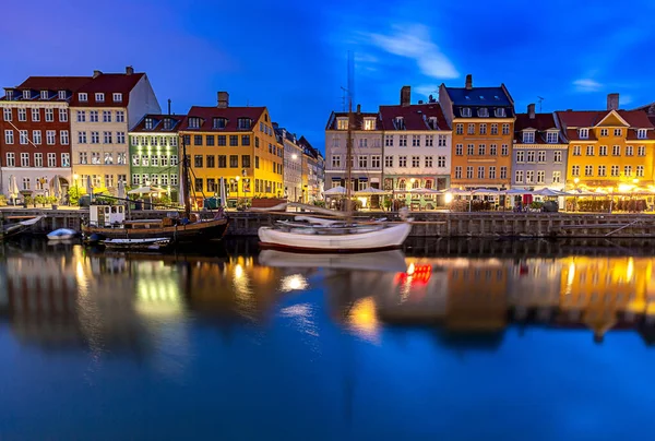 Копенгаген. Канал Нихавн на рассвете. . — стоковое фото