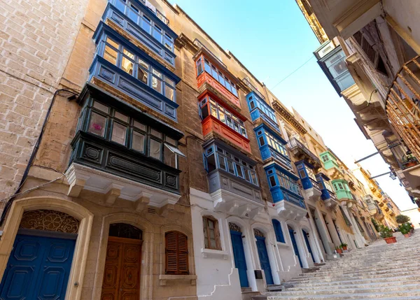Valletta. Old medieval street. — Stock Photo, Image