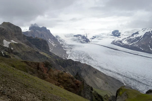 Skaftafellsjokull glacie İzlanda'nın en etkileyici biri