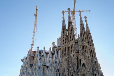 La Sagrada Familia tr Barcelona en ikonik Schüco biridir