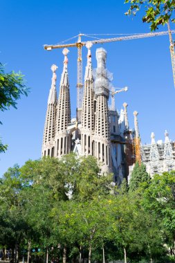 La Sagrada Familia tr Barcelona en ikonik Schüco biridir
