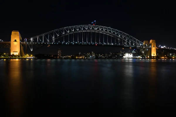 Icónico puente del puerto de Sydney — Foto de Stock