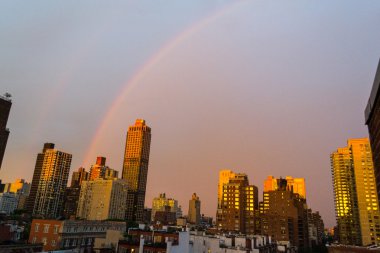 Sonra bir fırtına UES