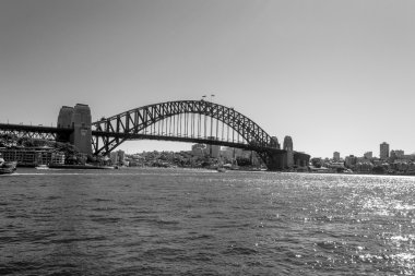İkonik Sydney Harbour bridge