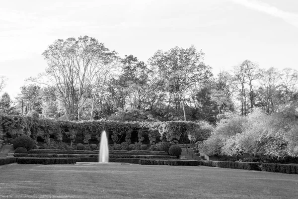 Сад консерватории является единственным формальным садом в Центральном парке — стоковое фото