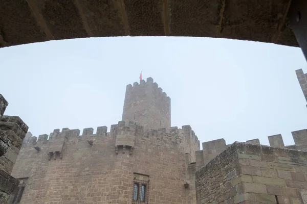 Château de Xavier par une journée brumeuse (Espagne ) — Photo