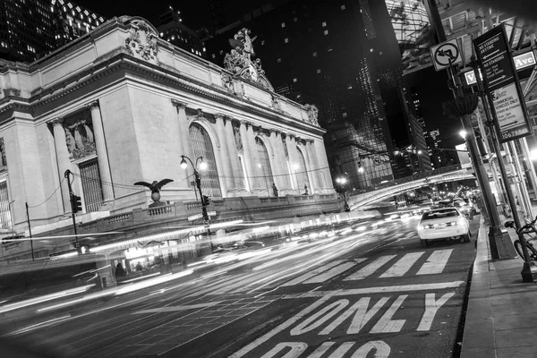 A Grand Central Terminal homlokzata a Park Avenue-n — Stock Fotó