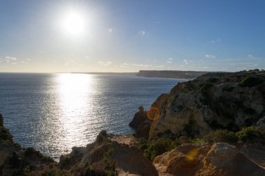 Uçurum ve kaya oluşumları, Ponta da Piedade (Lagos, Portekiz)