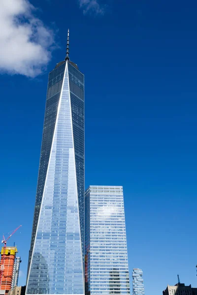 Un World Trade Center en el distrito financiero de Nueva York — Foto de Stock