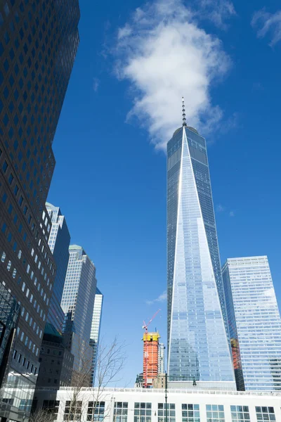 Un World Trade Center en el distrito financiero de Nueva York — Foto de Stock