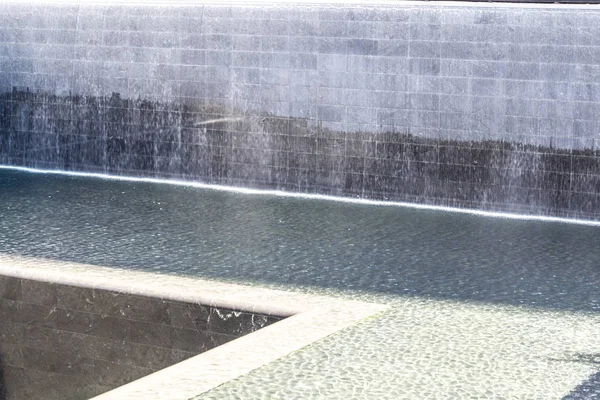 Memorial del 11 de septiembre en el Bajo Manhattan, Nueva York — Foto de Stock