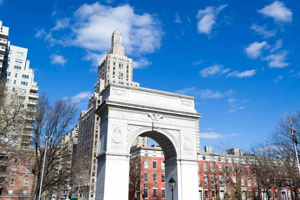 Arch in Washington Square park in Greenwich village in NYC — Stock Photo, Image