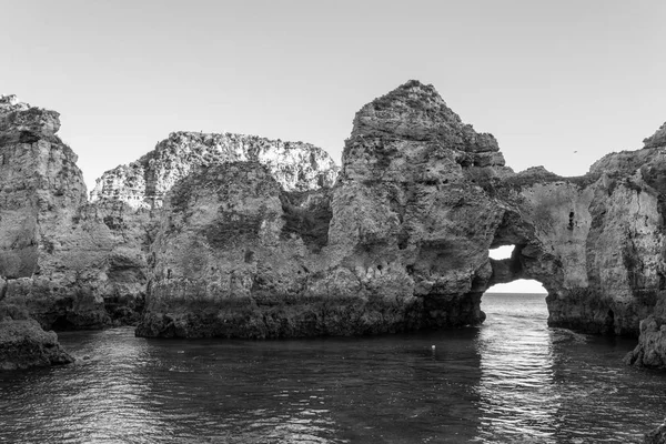 Klippen und Felsformationen bei Ponta da Piedade (Lagos, Portugal) — Stockfoto