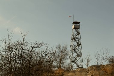 Beacon Dağı'ndaki yangın kulesi