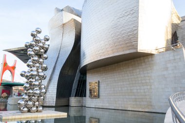 Bilbao 'daki Guggenheim Müzesi