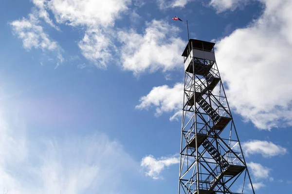 Požární věž na hoře Beacon — Stock fotografie