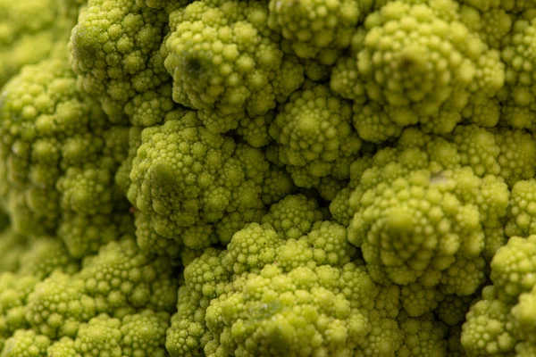 Detalhe de um brócolis Romanesco — Fotografia de Stock