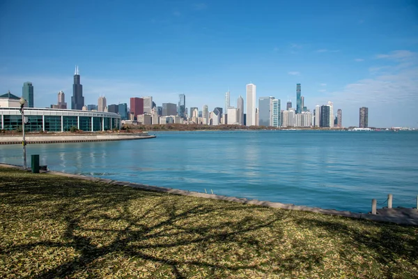 アメリカで3番目に人口の多い都市 シカゴのダウンタウンの景色 — ストック写真