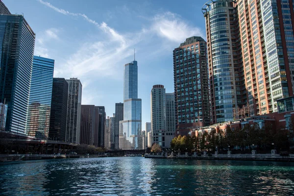 Michigan Gölünden Chicago Nehrine Giriş — Stok fotoğraf