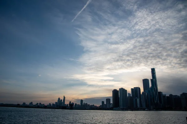 Chicago Skyline Atardecer Desde Navy Pier —  Fotos de Stock