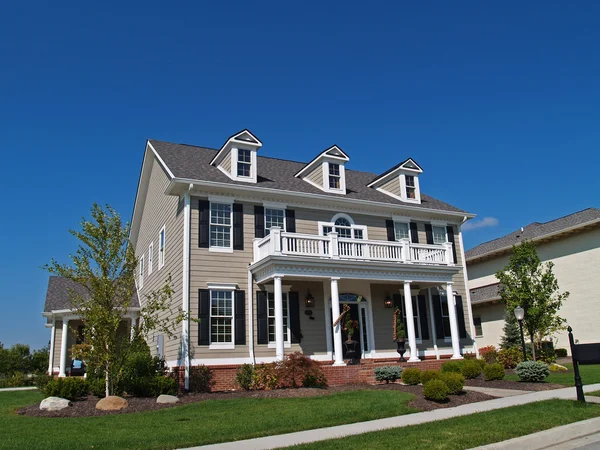 Large Two-Story Tan Home — Stock Photo, Image