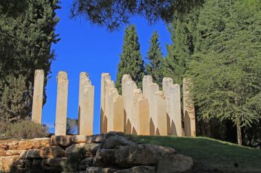 Naziler tarafından öldürülen çocuklar için Yahudi Memorial