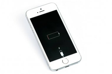 Apple iPhone Se düşük pil
