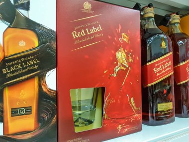 Şişe Johnnie Walker viski
